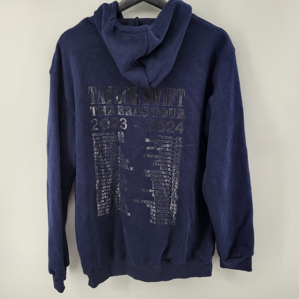 Taylor Swift The Eras Tour 2023-2024 navy blue pullover hoodie.  Size XL